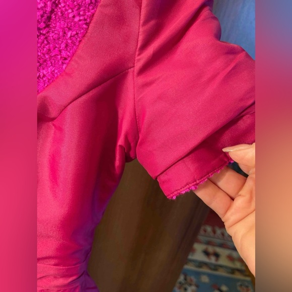 Andrew GN Size 36 gorgeous pink tweed dress - Picture 7 of 8